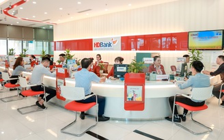 Dẫn đầu tăng trưởng giao dịch thẻ, HDBank nhận cùng lúc 2 giải thưởng của Visa Dẫn đầu tăng trưởng giao dịch thẻ, HDBank nhận cùng lúc 2 giải thưởng của Visa
