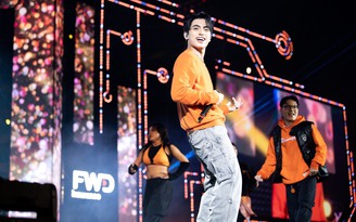 FWD Music Tour ghi trọn điểm 10 trong lòng các fan yêu nhạc