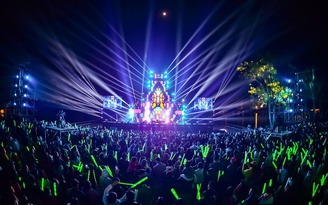 Sự trở lại của danh ca huyền thoại trong đêm Countdown 2023 hoành tráng tại Ecopark Sự trở lại của danh ca huyền thoại trong đêm Countdown 2023 hoành tráng tại Ecopark