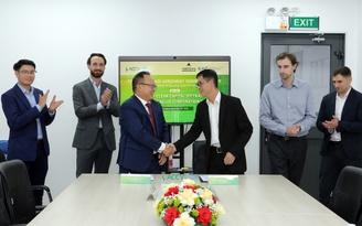 Universal Alloy Corporation Vietnam hợp tác cùng Asia Clean Capital Vietnam để sử dụng nguồn điện xanh
