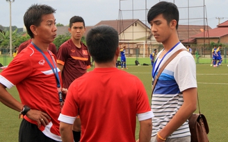 U.19 Thái Lan tranh sân tập với U.19 Việt Nam