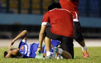 Thêm một tiền vệ U.23 Việt Nam phải nghỉ 10 ngày