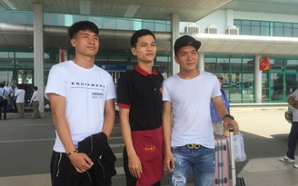 Nhóm cầu thủ U.23 Việt Nam đổ bộ cố đô Huế