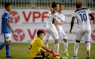 HAGL 1-0 Than Quảng Ninh: Không Tuấn Anh, Văn Toàn tỏa sáng với băng thủ quân