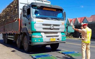 Đắk Lắk: Mạnh tay xử lý xe chở mía quá khổ, quá tải