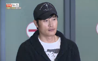Lee Byung Hun cúi đầu xin lỗi vợ tại sân bay