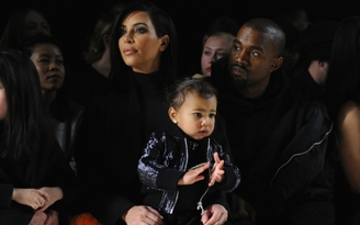 Kim Kardashian tiết lộ đang mang thai lần hai