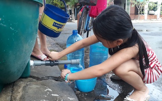 Người dân Đà Nẵng bị đảo lộn cuộc sống vì 'khủng hoảng' nước sạch