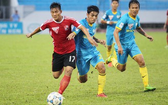 Vẫn còn hai kịch bản đầy kịch tính cho cuộc chiến trụ hạng V-League 2015