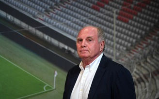 Vì sao Uli Hoeness... điên đến mức ấy?