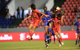 Bóng đá nữ SEA Games 31: Tuyển Thái Lan thắng đậm Lào để né Việt Nam