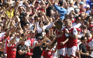 Kết quả Arsenal 4-2 Leicester City, Premier League: Jesus tỏa sáng rực rỡ