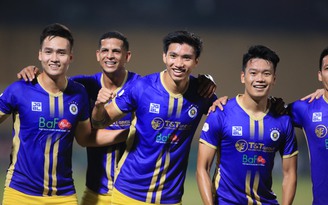 HLV Hà Nội FC khen ngợi Đoàn Văn Hậu