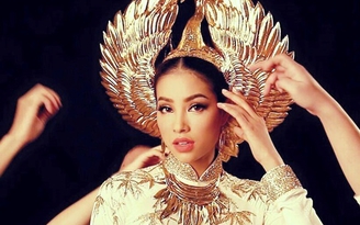 Trang phục dân tộc của Phạm Hương nổi bật tại Hoa hậu Hoàn vũ 2015