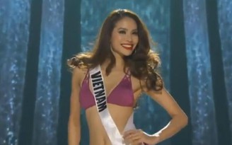 Phạm Hương trình diễn tự tin tại bán kết Miss Universe 2015