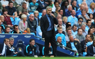 HLV Mourinho vẫn sẽ đi ăn mừng cho dù Chelsea thua trận