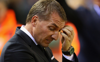 Liverpool sa thải HLV Rodgers sau trận hòa Everton