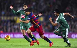Barcelona được mời gia nhập... Ligue 1