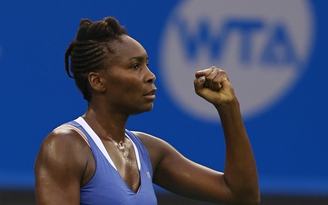 ‘Lão bà’ Venus Williams đi vào lịch sử quần vợt thế giới