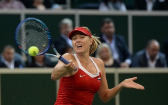 CH Czech và Nga hòa nhau 1-1 trong trận chung kết Fed Cup