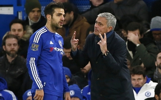 'Mourinho trả giá vì quá tin tưởng cầu thủ Chelsea'