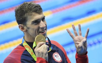 Michael Phelps gây sốc với chiếc HCV thứ 4 ở Olympic Rio 2016