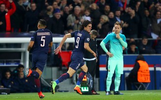 Barcelona thảm bại trên sân PSG ở lượt đi vòng knock-out Champions League