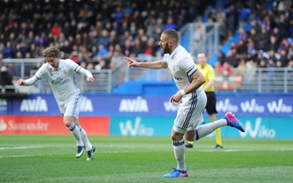 Benzema tỏa sáng, Real Madrid lấy lại sự tự tin