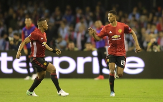 Mourinho: 'Hãy quên tuổi của Rashford đi'
