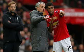 Cú đúp của Rashford và tuyệt chiêu Mourinho