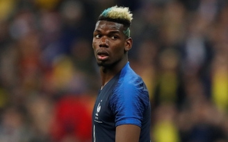 ‘Chăm chú vào kiểu tóc khiến Pogba thi đấu kém’