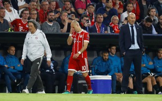 Đã đến lúc Bayern phải thay mới đôi cánh Robbery