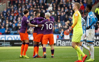 Man City vượt qua mốc 100 bàn ở mùa giải này