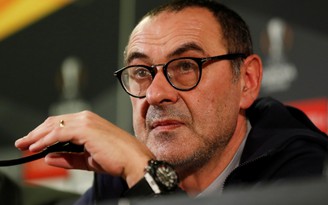 HLV Sarri muốn Chelsea có 'phản ứng tức thời' sau trận thảm bại trước Man City