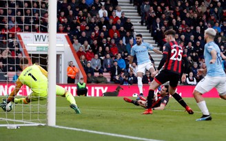 Thắng nhọc Bournemouth, Man City trở lại ngôi đầu bảng Premier League