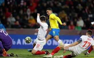 Brazil và Argentina lấy lại danh dự trong các trận giao hữu