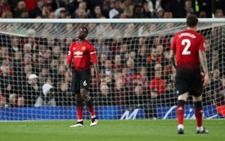 Pogba là tiền vệ 'đi bộ' nhiều nhất Premier League