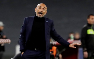 Inter Milan sa thải HLV Spalletti, mở đường cho Conte