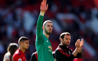 M.U thúc ép De Gea rời sân Old Trafford