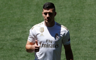 Tân binh Real Madrid cắt ngắn kỳ nghỉ để chinh phục HLV Zidane