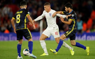Vòng loại EURO 2020: Tuyển Anh vượt qua Kosovo trong cơn mưa bàn thắng