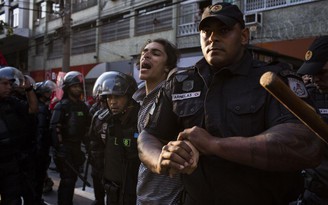 Olympic Rio 2016: Cảnh sát bị bắn, lo ngại an ninh tăng cao