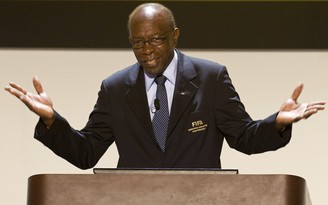 Cựu phó chủ tịch FIFA mở tiệc mừng tuyển Mỹ… bị loại khỏi World Cup 2018