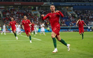 Tây Ban Nha 3-3 Bồ Đào Nha:Cristiano Ronaldo lập hattrick trong bữa tiệc bóng đá ở Sochi