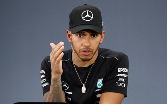 Nhà vô địch F1 Hamilton bị phản ứng vì nhận xét Ấn Độ là “nước nghèo”