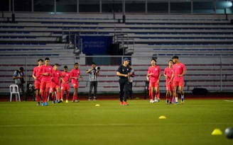 9 tuyển thủ Singapore đánh bạc trước trận đấu với U.22 Việt Nam