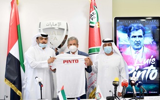 Tân HLV tuyển UAE gửi lời thách thức đối thủ trong ngày được bổ nhiệm