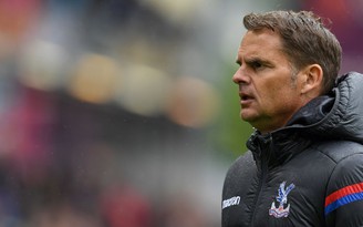 Danh thủ Frank de Boer thay thế Koeman dẫn dắt đội tuyển Hà Lan