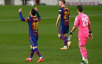 Kết quả La Liga, Barcelona 5-2 Betis: Messi tỏa sáng khi được đá… dự bị!