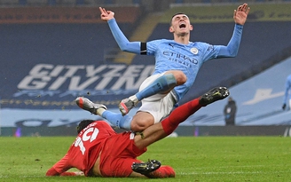 HLV Guardiola méo mặt vì Man City tiếp tục bị ‘ăn mòn’ lực lượng
